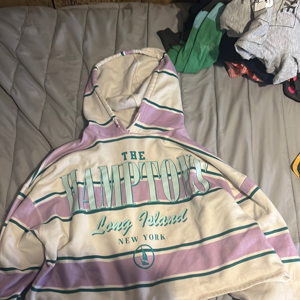 Cropped Hampton Hoodie